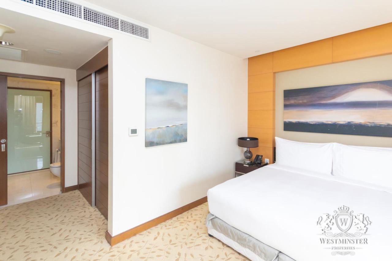 Westminster Dubai Mall Buitenkant foto A bedroom at the hotel