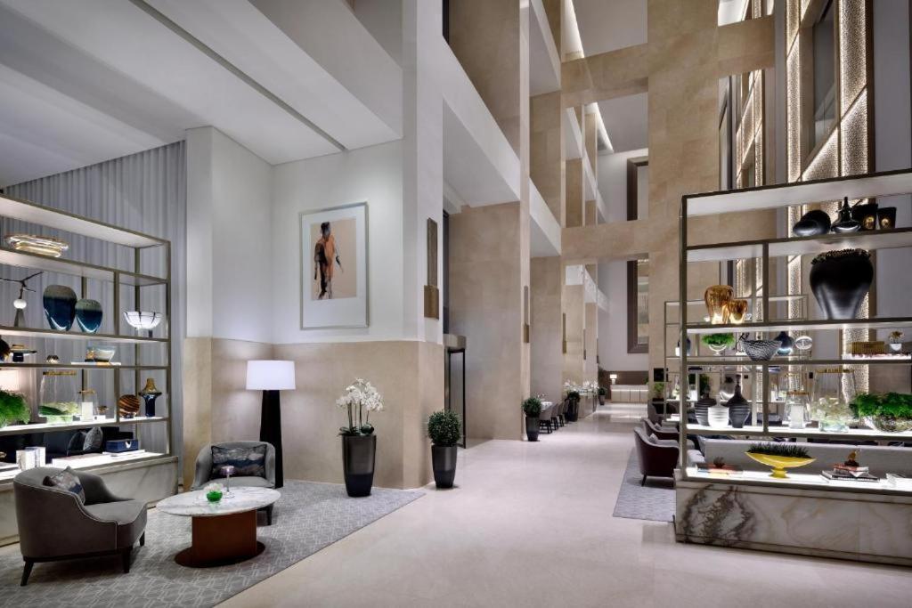 Westminster Dubai Mall Buitenkant foto The lobby