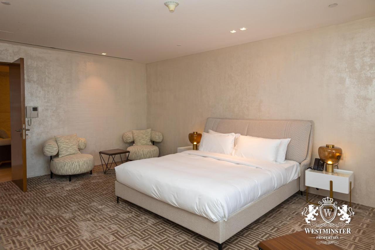 Westminster Dubai Mall Buitenkant foto A bedroom at the hotel