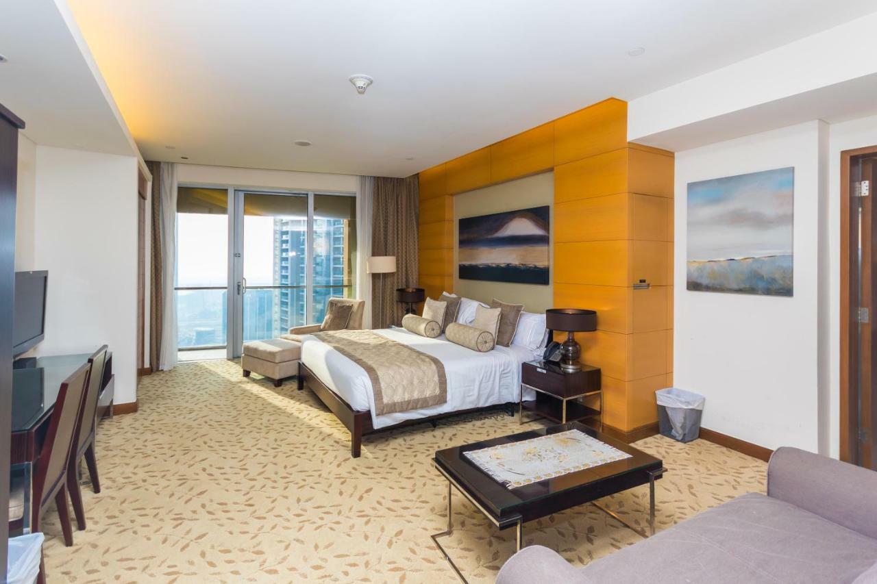 Westminster Dubai Mall Buitenkant foto A suite at the hotel