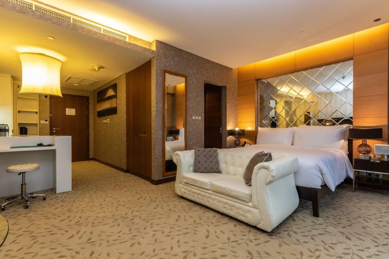 Westminster Dubai Mall Buitenkant foto Deluxe Suite